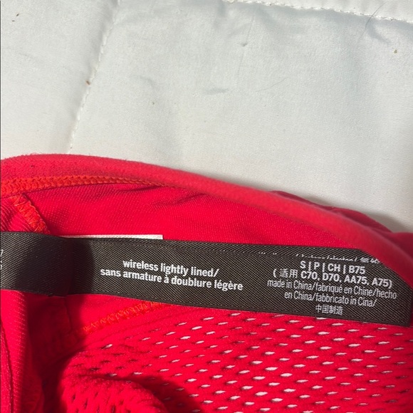 PINK Victoria’s Secret T-Back push up sports bra - Picture 6 of 8